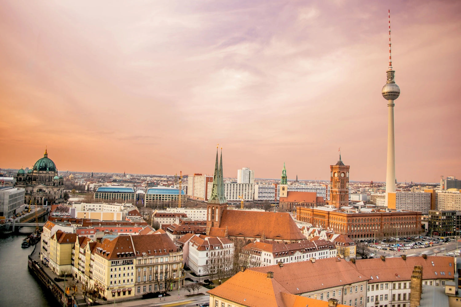Personal assistant service in Berlin – Support for expats and busy families